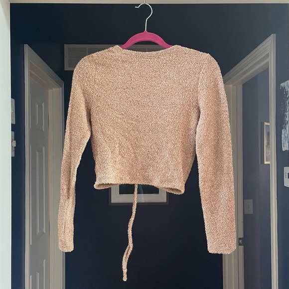Wild Fable Cropped Sweater - Picture 5 of 6